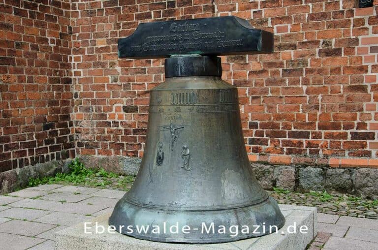 Mehr über den Artikel erfahren Barbaraglocke – Sehenswürdigkeit und mächtiges Zeugnis der Kirchengeschichte