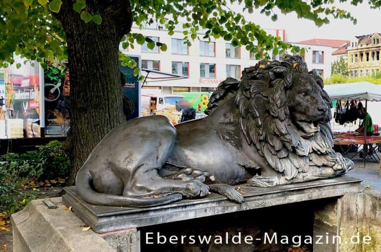 Mehr über den Artikel erfahren Löwenbrunnen
