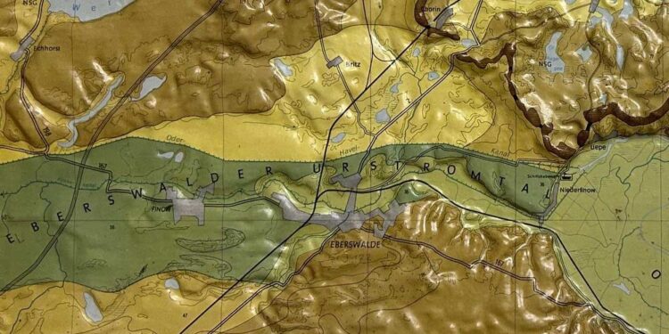 Die Reliefkarte der Glazialen Serie mit dem Eberswalder Urstromtal