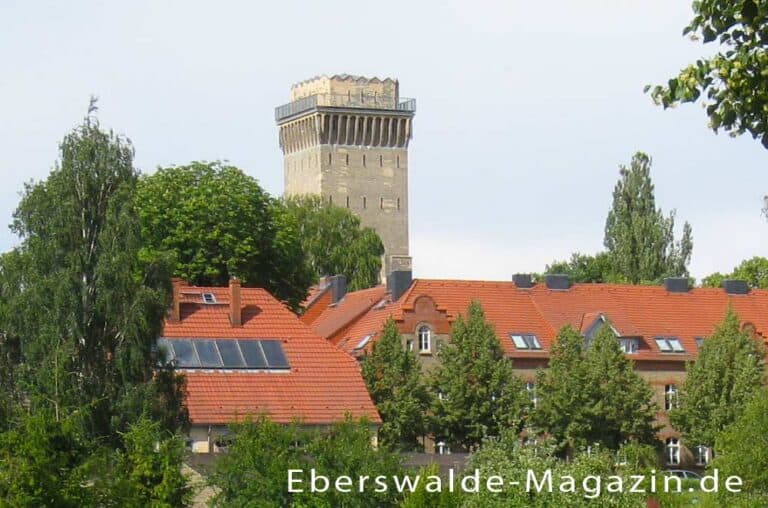 Mehr über den Artikel erfahren Wasserturm Finow
