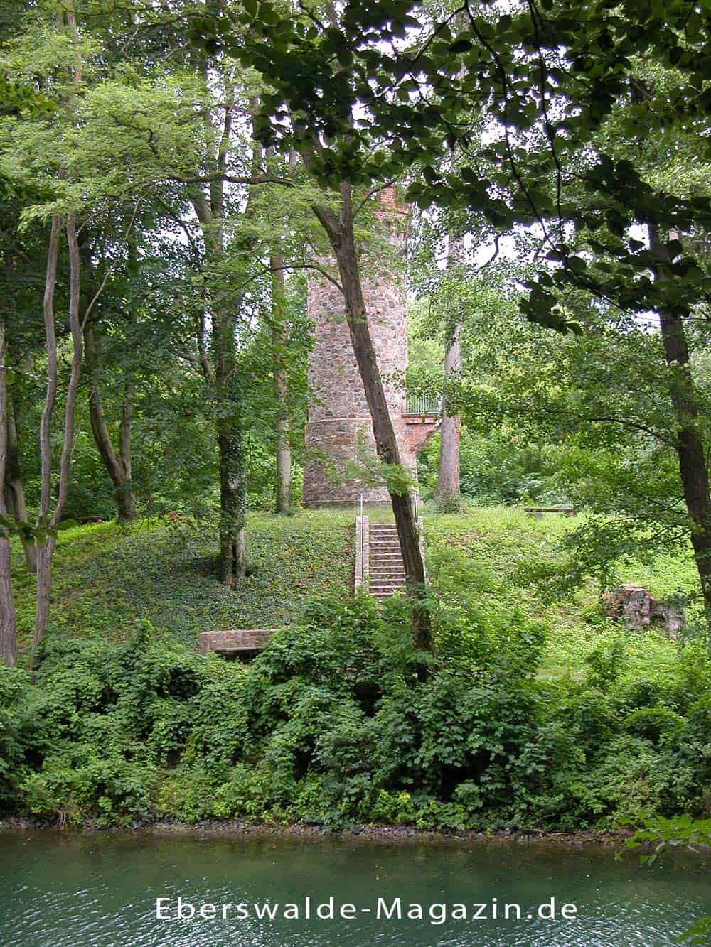 Der Askanierturm am Werbellinkanal Der Askanierturm am Werbellinkanal